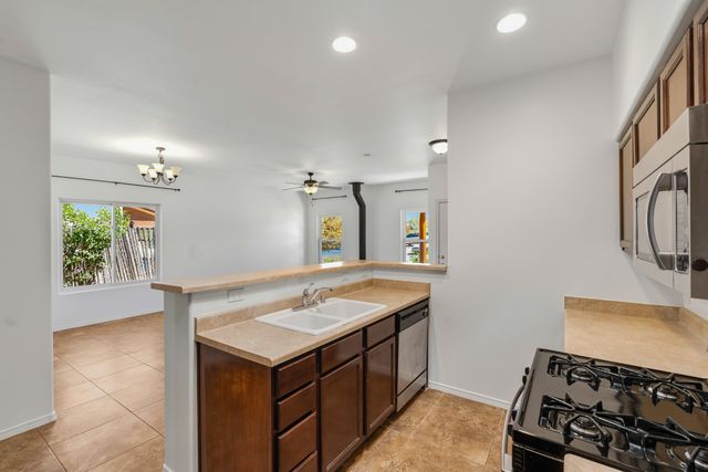 3754 Valmora, Santa Fe, NM 87505