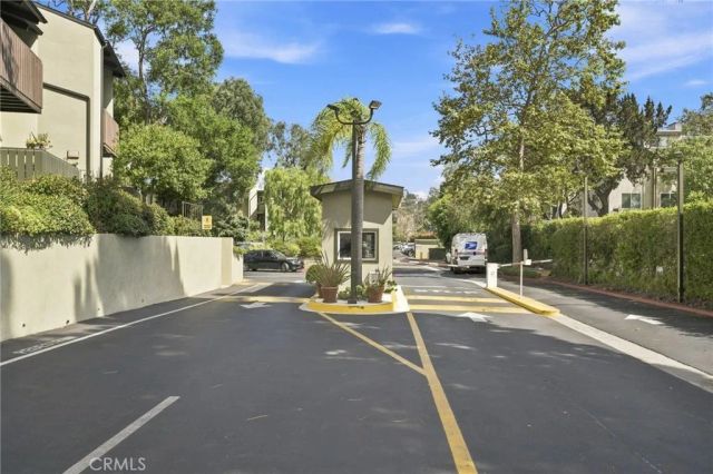4812 Hollow Corner, Culver City, CA 90230