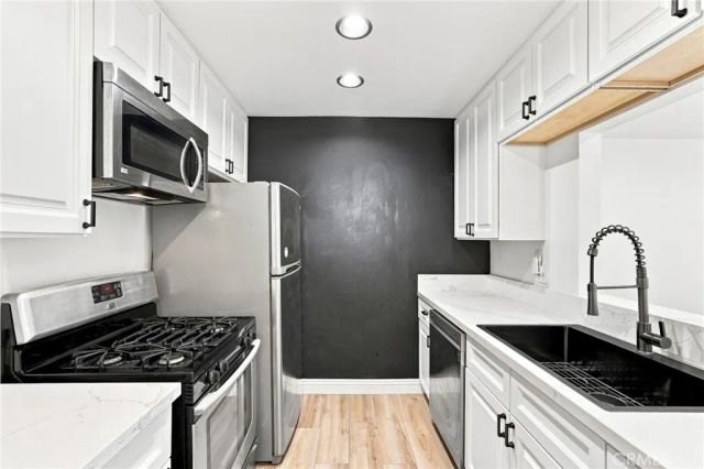 4812 Hollow Corner, Culver City, CA 90230