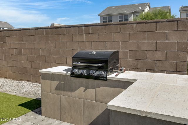 10051 E TALON Avenue, Mesa, AZ 85212