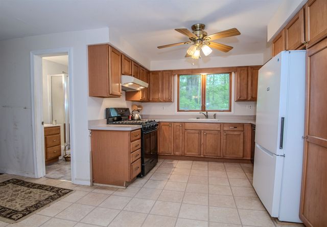 1529 Belmont Road, Mount Holly, VT 05730