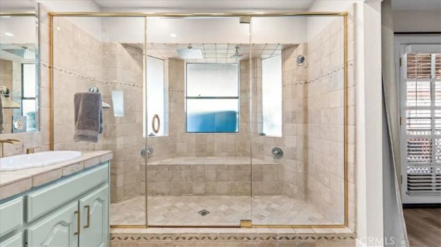 943 N Orange, Azusa, CA 91702