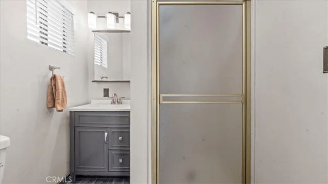 943 N Orange, Azusa, CA 91702
