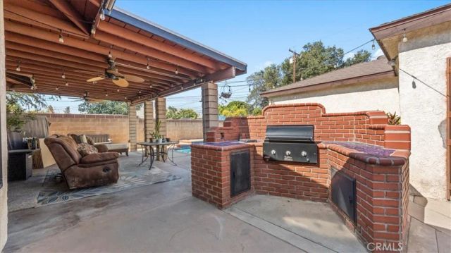 943 N Orange, Azusa, CA 91702