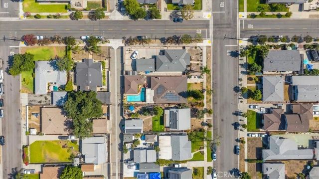 943 N Orange, Azusa, CA 91702