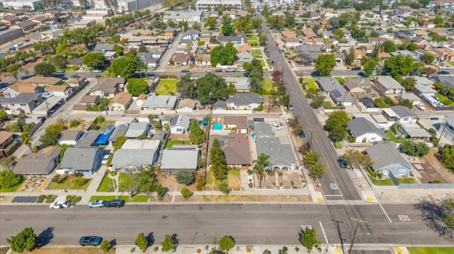 943 N Orange, Azusa, CA 91702