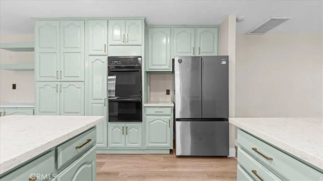 943 N Orange, Azusa, CA 91702