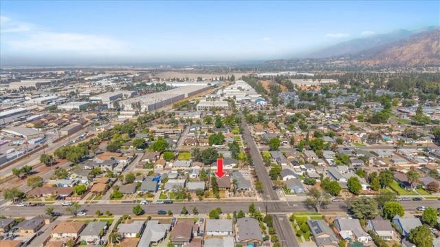 943 N Orange, Azusa, CA 91702