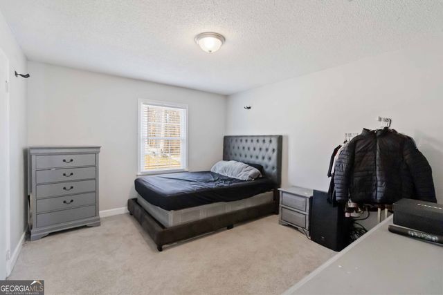 5009 Valley Court, Oakwood, GA 30566