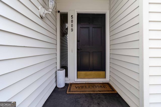 5009 Valley Court, Oakwood, GA 30566