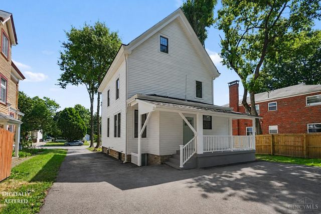 5809 Lathrop Place, Cincinnati, OH 45224