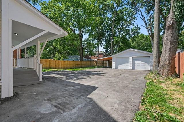 5809 Lathrop Place, Cincinnati, OH 45224