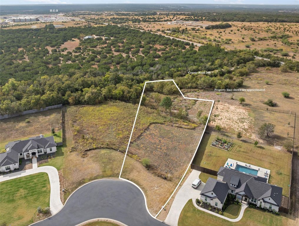120 Huerta RD, Florence, TX 76527