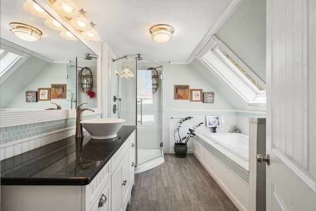 29 Pearl St, Natick, MA 01760