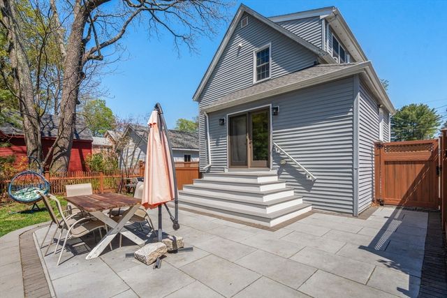 29 Pearl St, Natick, MA 01760