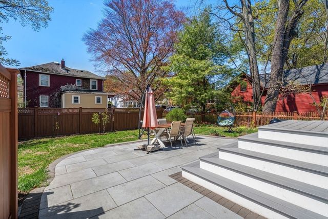 29 Pearl St, Natick, MA 01760