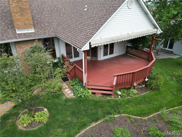 4 Grayson Ridge Drive, Washington, MO 63090