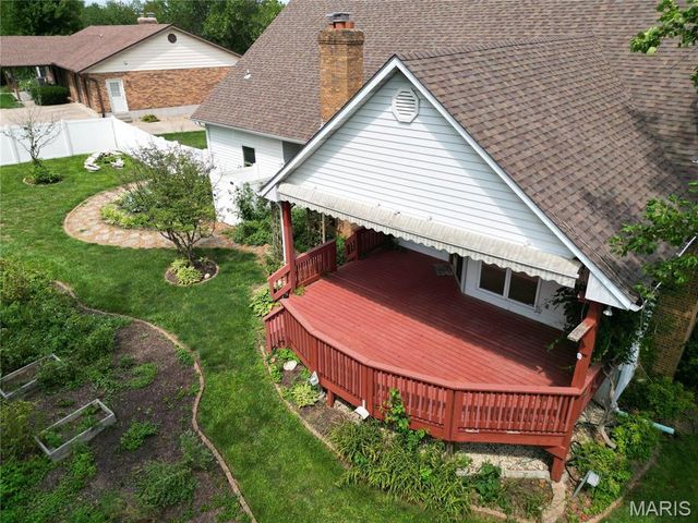 4 Grayson Ridge Drive, Washington, MO 63090