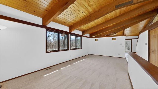 6835 Buckthorn Drive NW, Rochester, MN 55901