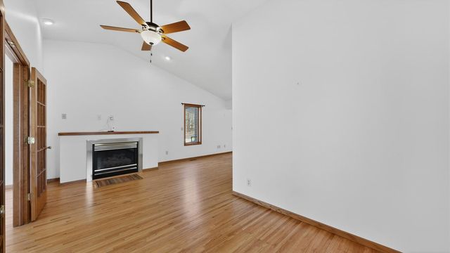 6835 Buckthorn Drive NW, Rochester, MN 55901