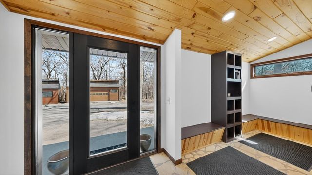 6835 Buckthorn Drive NW, Rochester, MN 55901