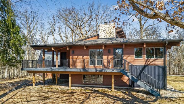 6835 Buckthorn Drive NW, Rochester, MN 55901