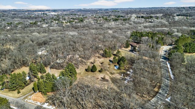 6835 Buckthorn Drive NW, Rochester, MN 55901