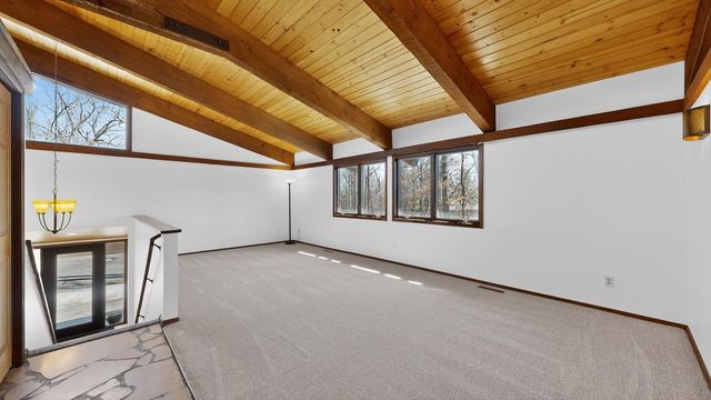 6835 Buckthorn Drive NW, Rochester, MN 55901