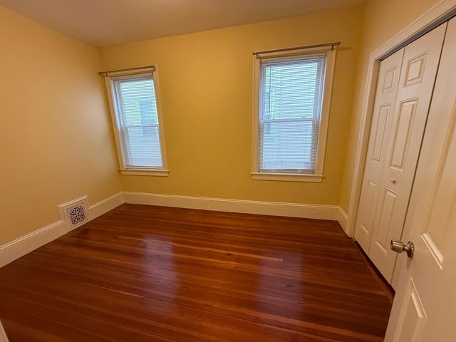 25 Ralph Piteri Ter 3, Watertown, MA 02472