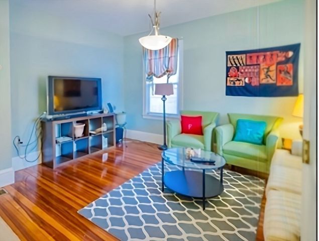 25 Ralph Piteri Ter 3, Watertown, MA 02472