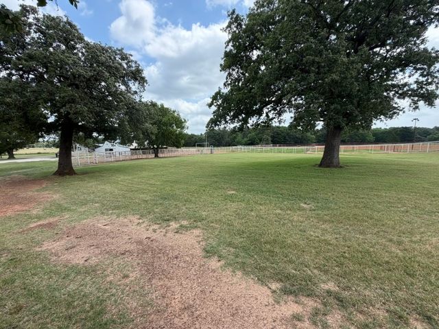4709 Fm 2383, Whitesboro, TX 76273