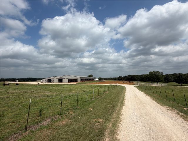4709 Fm 2383, Whitesboro, TX 76273