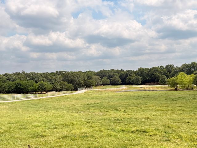 4709 Fm 2383, Whitesboro, TX 76273