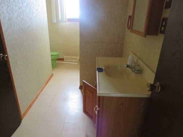 362 Hopewell Rd, Luzerne Twp, PA 15417