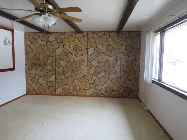 362 Hopewell Rd, Luzerne Twp, PA 15417