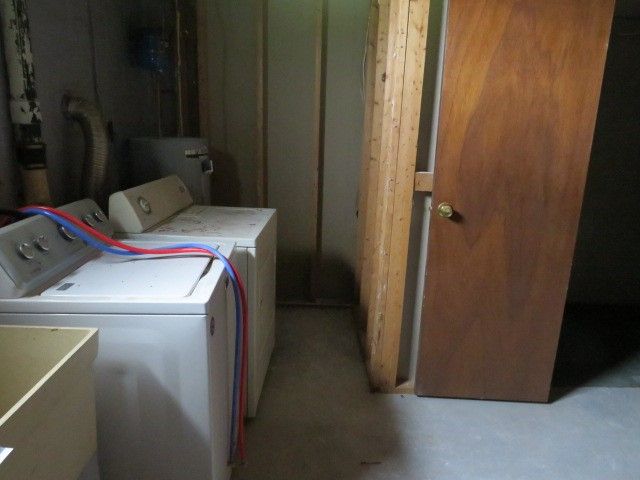 362 Hopewell Rd, Luzerne Twp, PA 15417