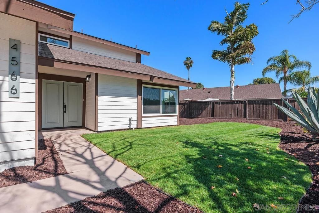 4566 Hancock Cir, Oceanside, CA 92056 — photo 2
