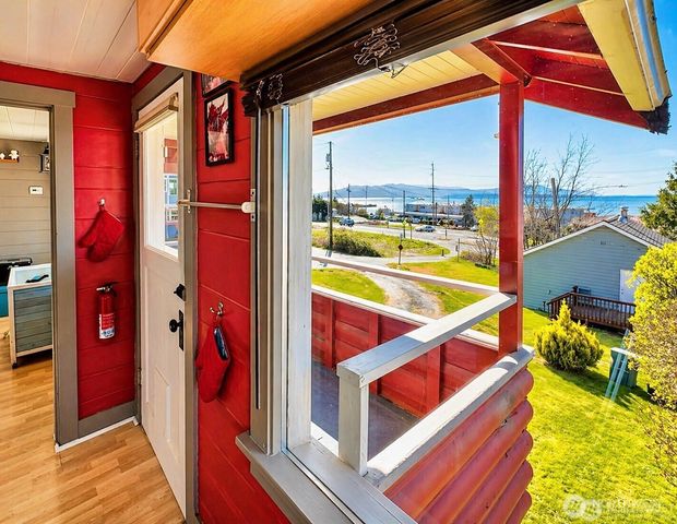 522 12th Street, Bellingham, WA 98225