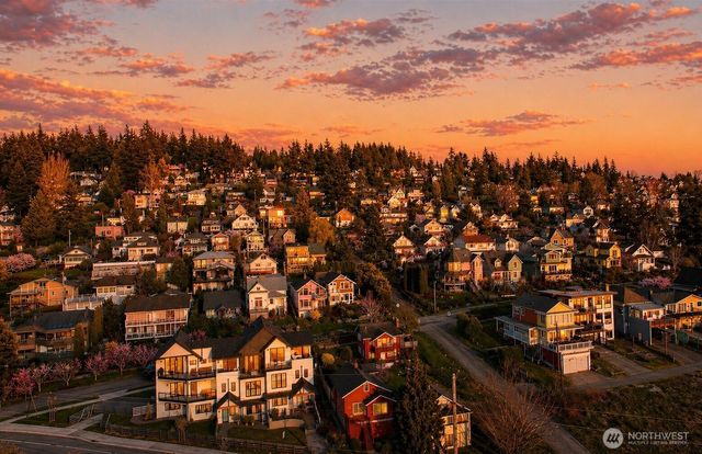 522 12th Street, Bellingham, WA 98225
