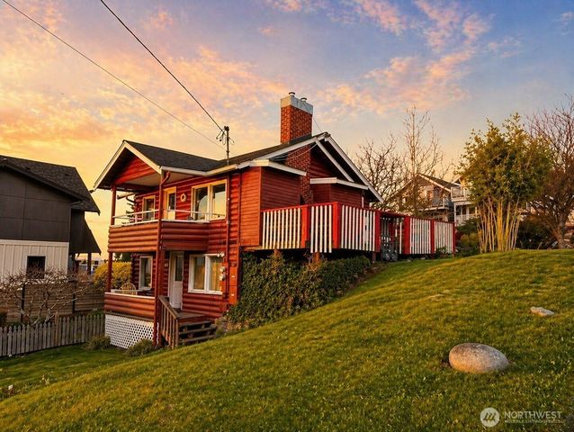 522 12th Street, Bellingham, WA 98225