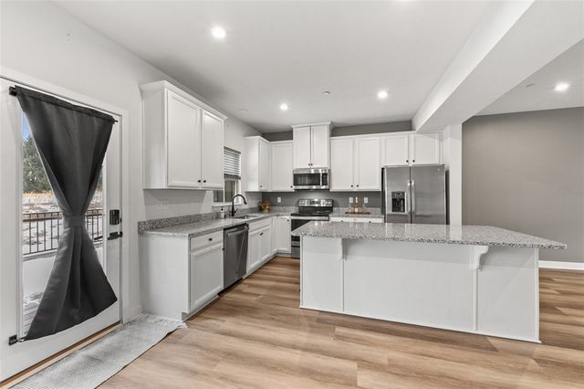 6004 Augusta Ln, Penn Twp, PA 15644