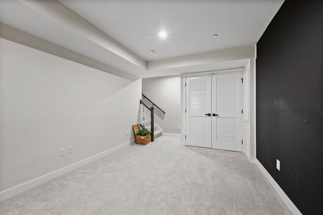 6004 Augusta Ln, Penn Twp, PA 15644