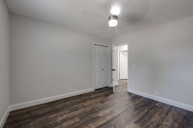 718 Salem Road A, Rossville, GA 30741