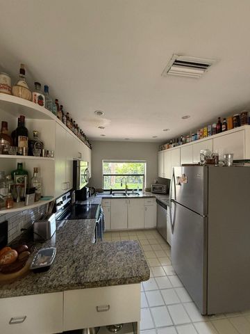6125 Via Laguna Lane, Boca Raton, FL 33433