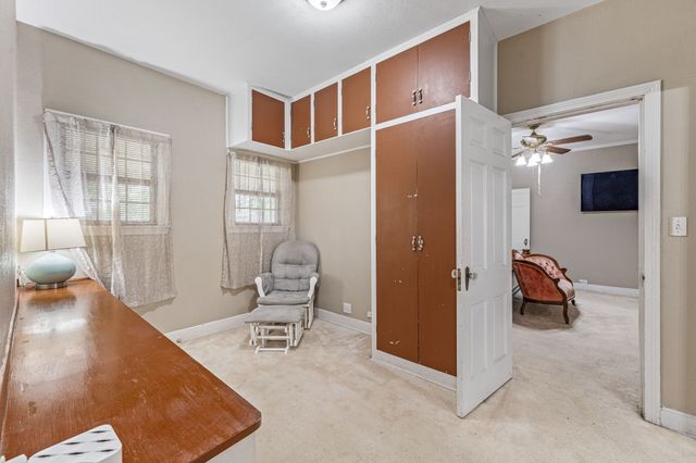 941 S Texas Street, De Leon, TX 76444