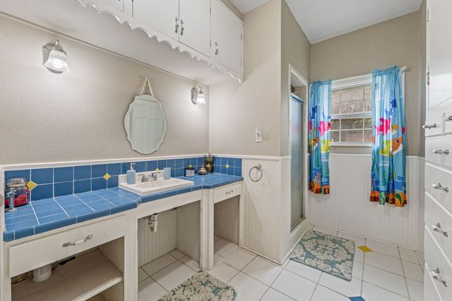 941 S Texas Street, De Leon, TX 76444