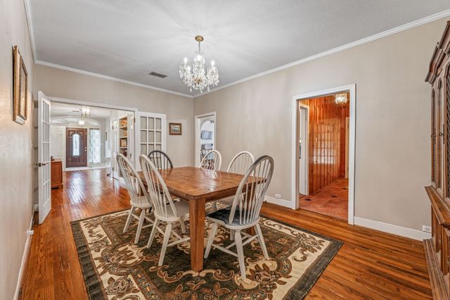 941 S Texas Street, De Leon, TX 76444