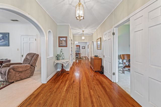 941 S Texas Street, De Leon, TX 76444