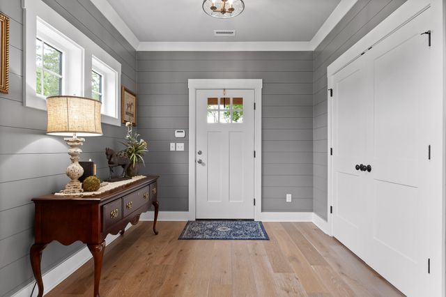 1440 Bowman Road, Hixson, TN 37343