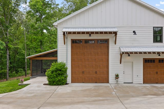 1440 Bowman Road, Hixson, TN 37343